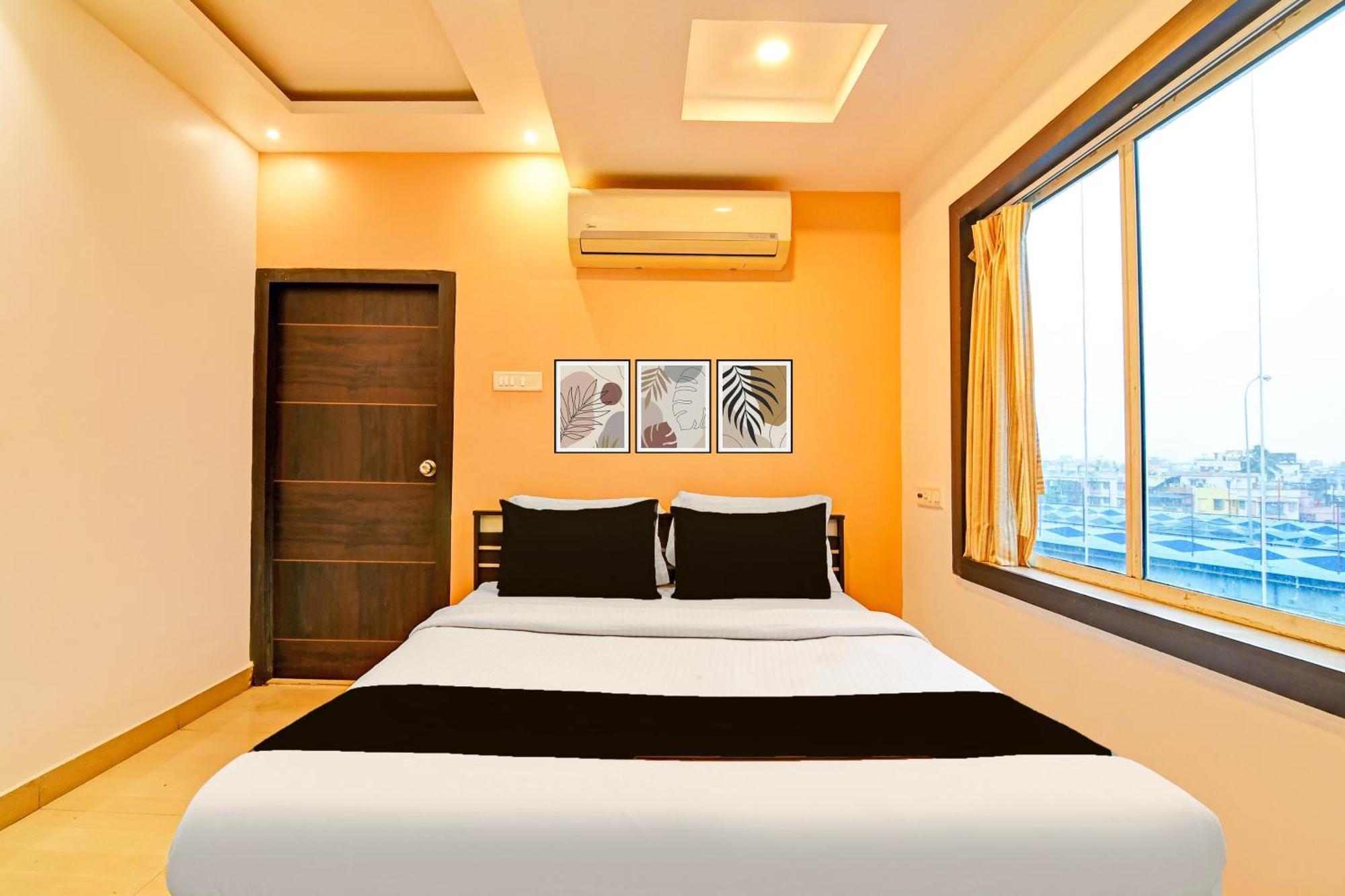 Super Hotel O Baguiati Nager Bazaar Exteriér fotografie